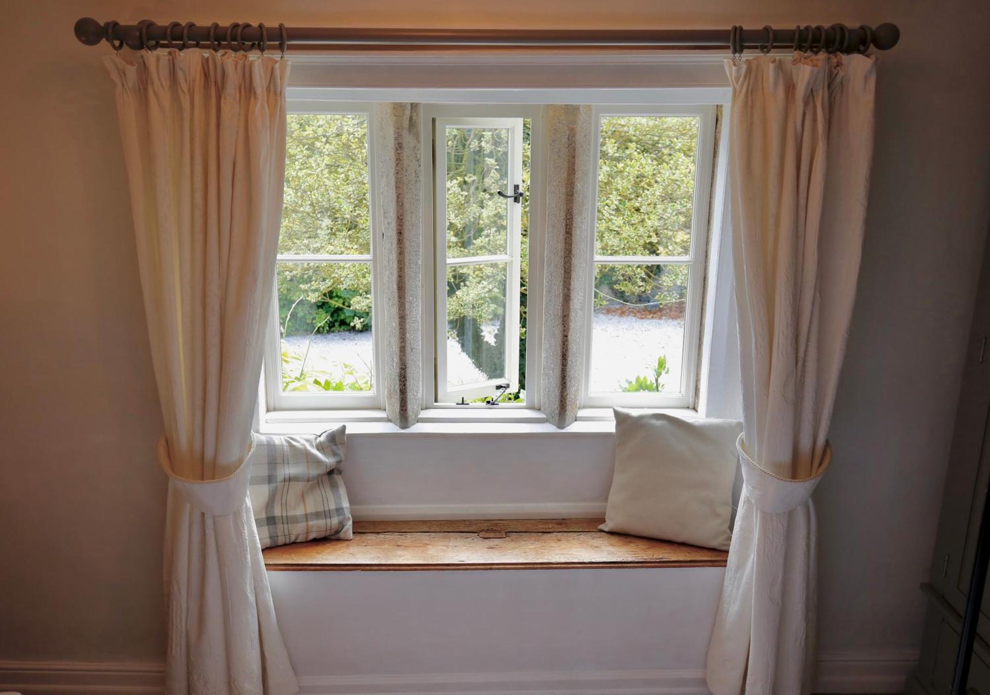 Отель Ashfield House Грассингтон Номер фото Curtains